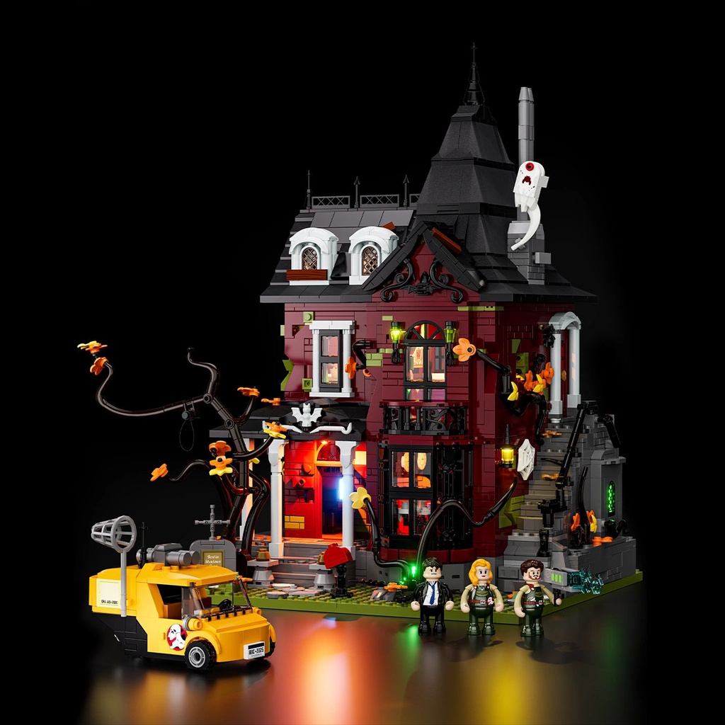Lumibricks X Series 20005 – Midnight Haunted Mansion